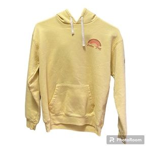 Sweatshirt size sm // like new //used a few time